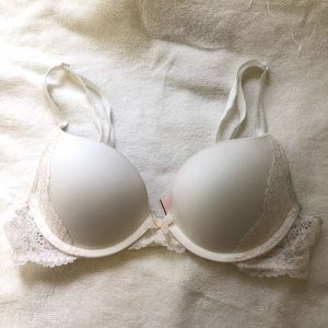 Victoria secret white push up bra
